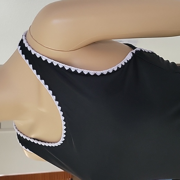 Women's Black One Piece Swimsuit Racerback Athletic Swimming Bathing Suit Medium - Picture 4 of 14